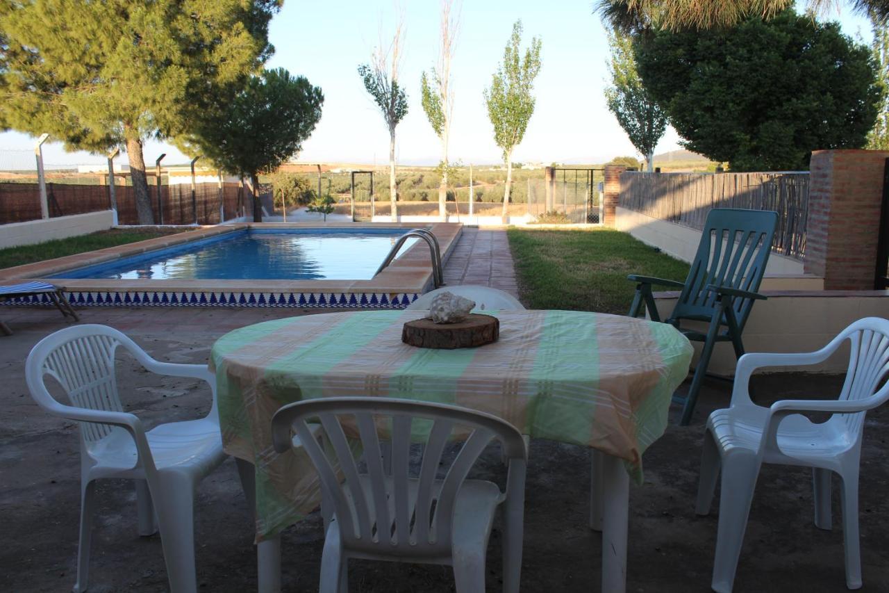 Casa Rural en el Centro de Andalucía Fuente de Piedra Exterior foto